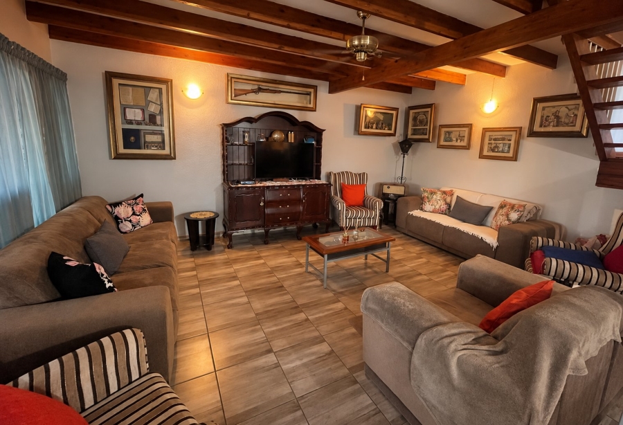 3 Bedroom Property for Sale in Kosmos North West